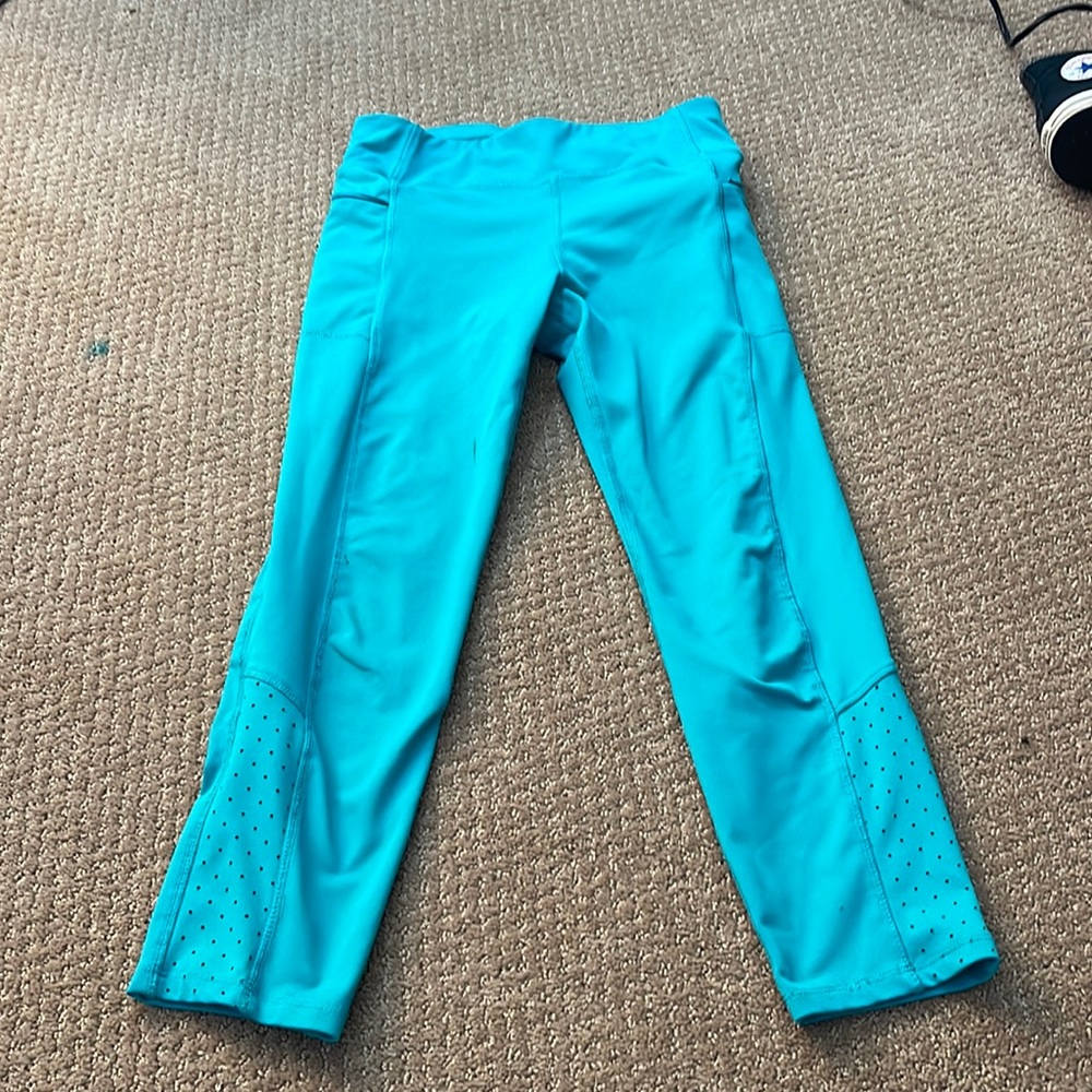 Exercise leggings